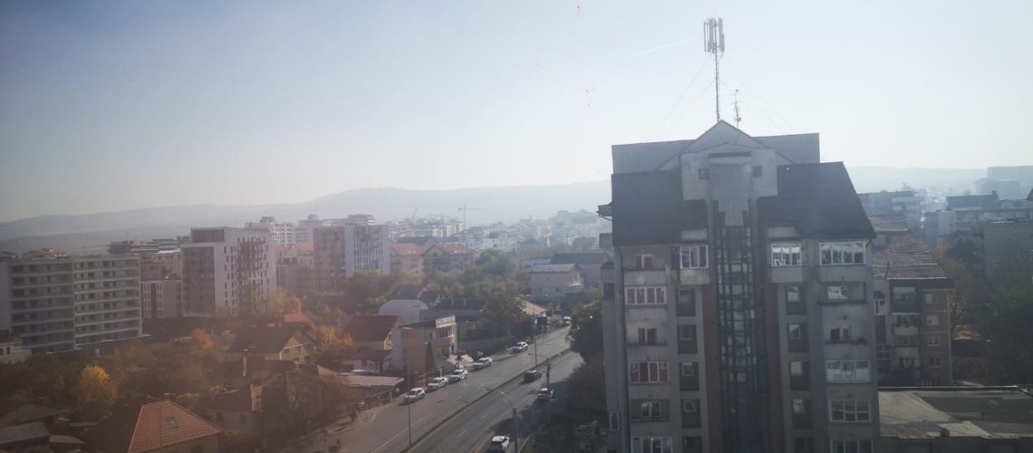 Peste 60 de români mor zilnic din cauza poluării în România